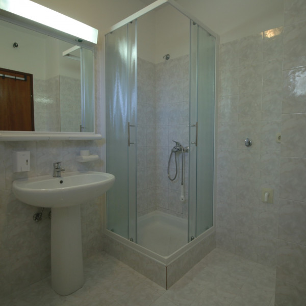 Bathroom / WC, Villa Silvio, Mesites Croatia Praha