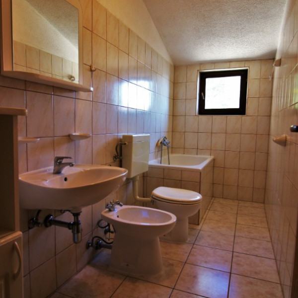 Bathroom / WC, Villa Antun, Mesites Croatia Praha