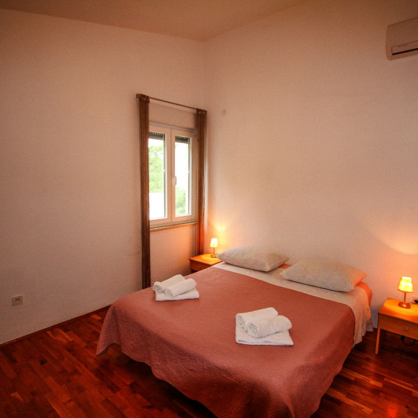 Bedrooms, Villa Vanessa, Mesites Croatia Praha